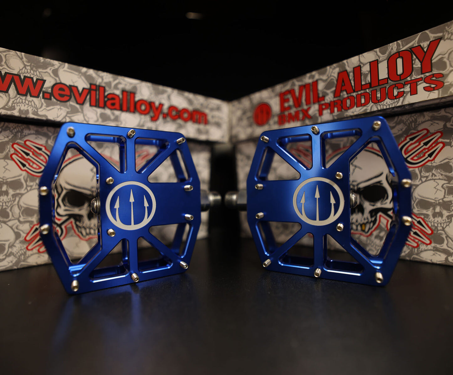 “Flat Evil” Platform Pedals