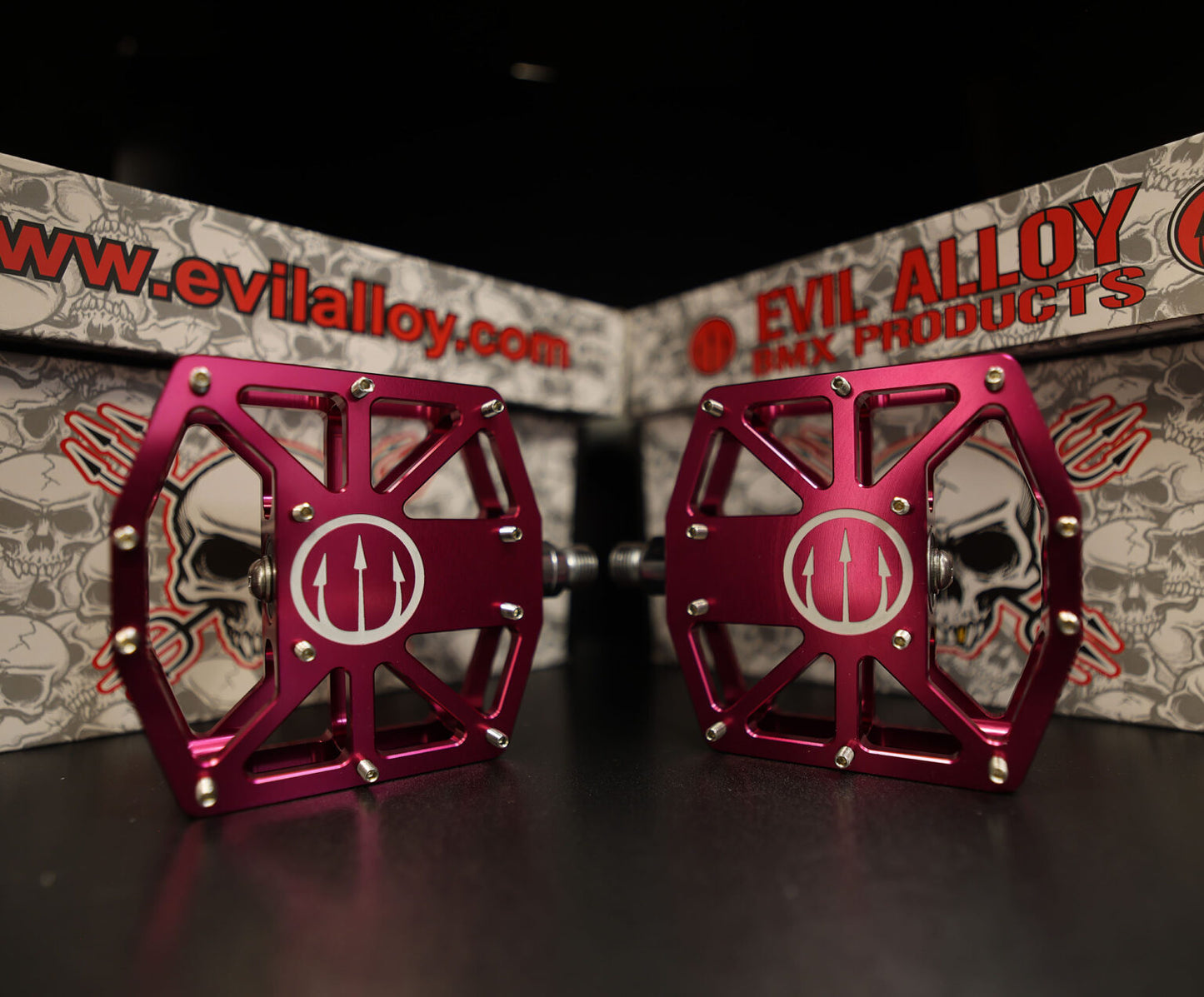 “Flat Evil” Platform Pedals