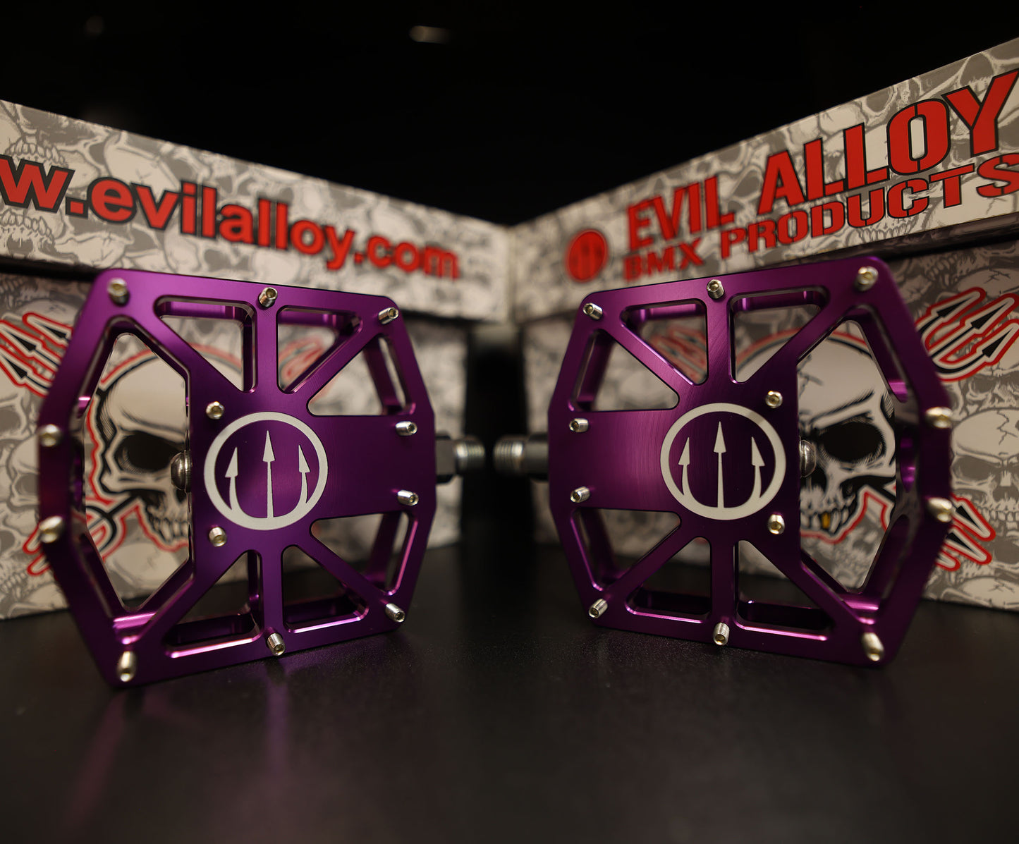 “Flat Evil” Platform Pedals