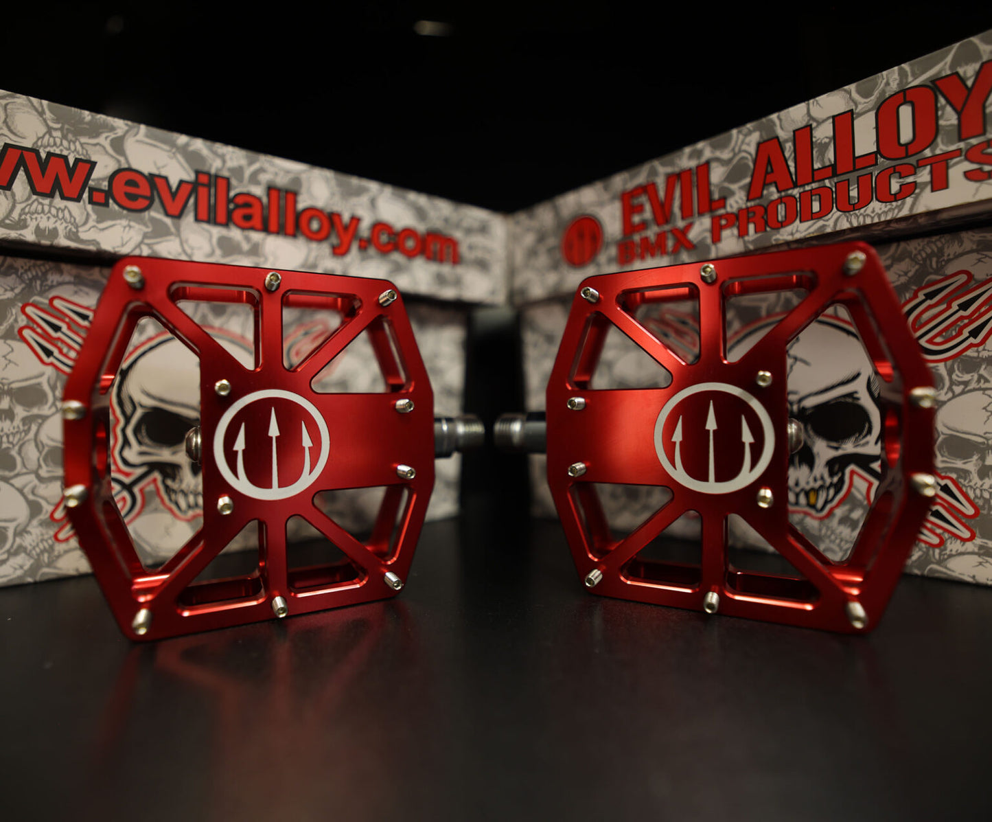 “Flat Evil” Platform Pedals