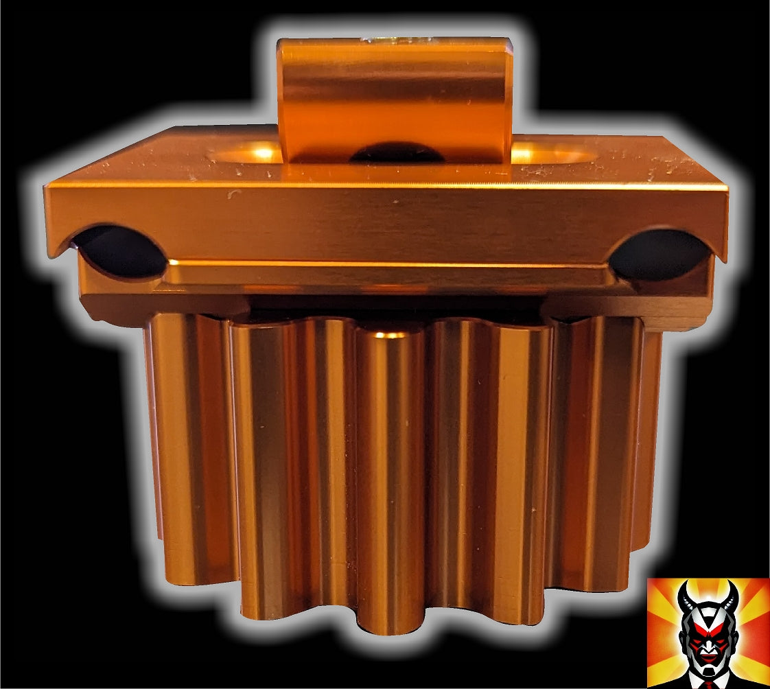 “Sprocket XL” Seat Gutz