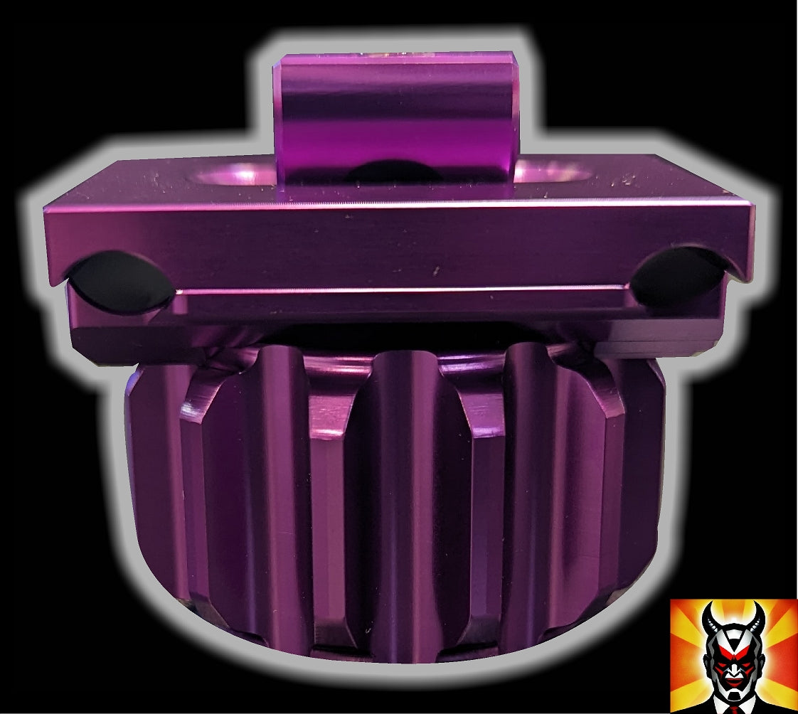 “Sprocket” Seat Gutz