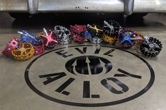 Rookie Rounds Pedals & Cages
